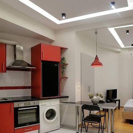 Apartment At Eksarhia Center Афины Экстерьер фото